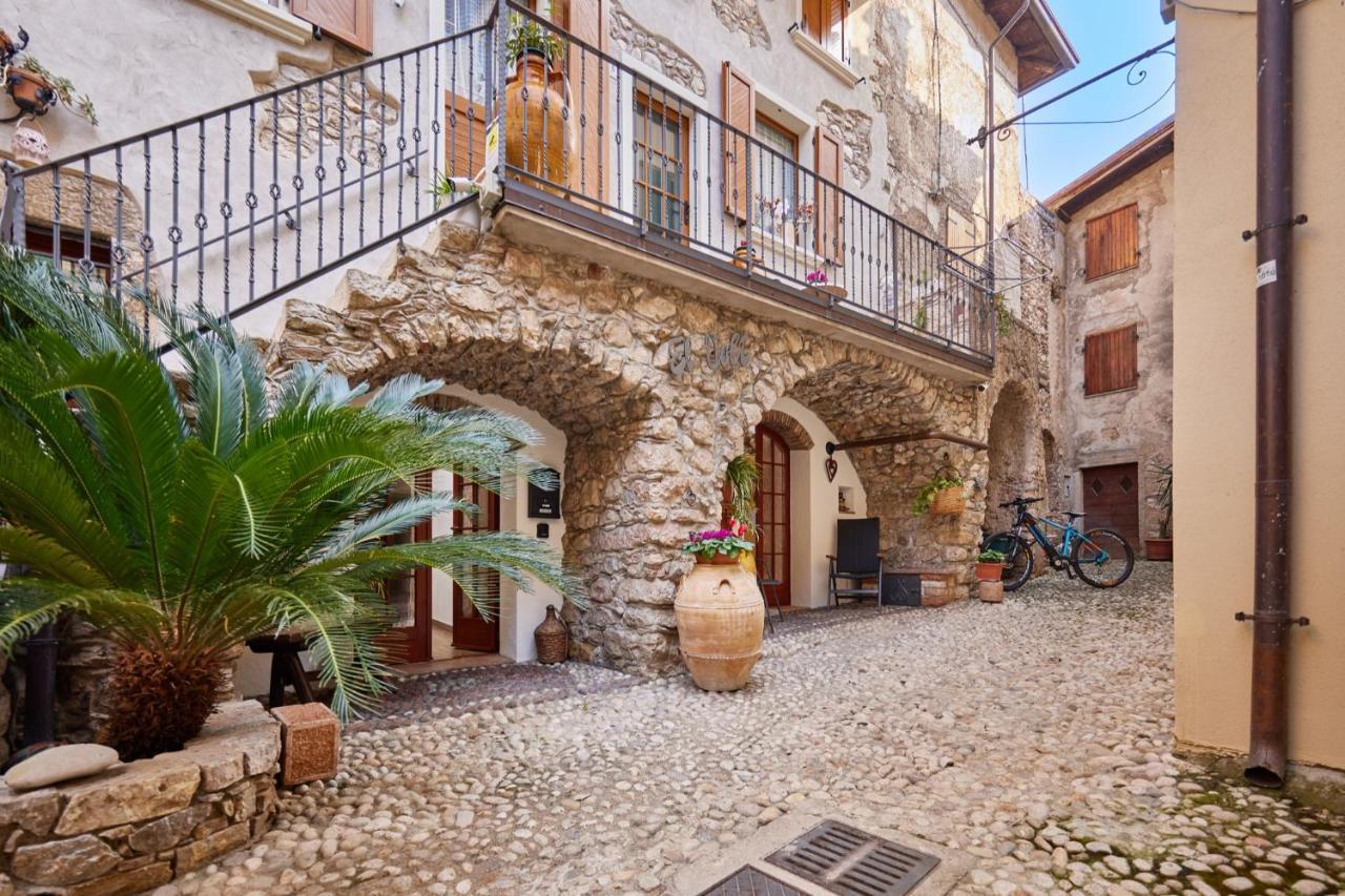 El Volt Hotel Malcesine Ngoại thất bức ảnh